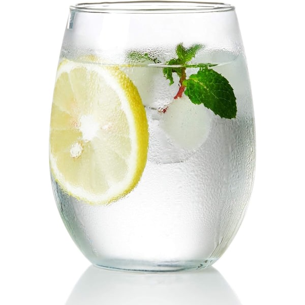 Handtag mindre glas genomskinligt glas set 4 sommardrinkglasset. Det perfekta set för fest.