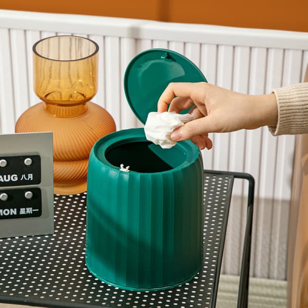 IC NOE Pöytäminiroskis kannella