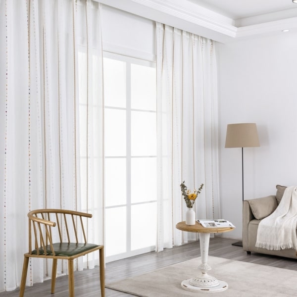 IC Sheer Gardin, Broderet