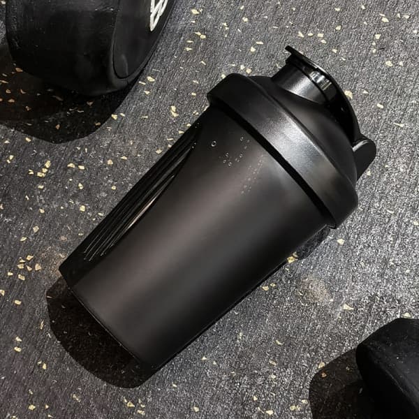 IC Perfekt som proteinpulverblandare, 400ml shakerkopp, svart