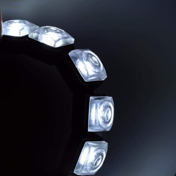 IC LED joustava 12V auto/kuorma-auton varoitusvalo sumu L