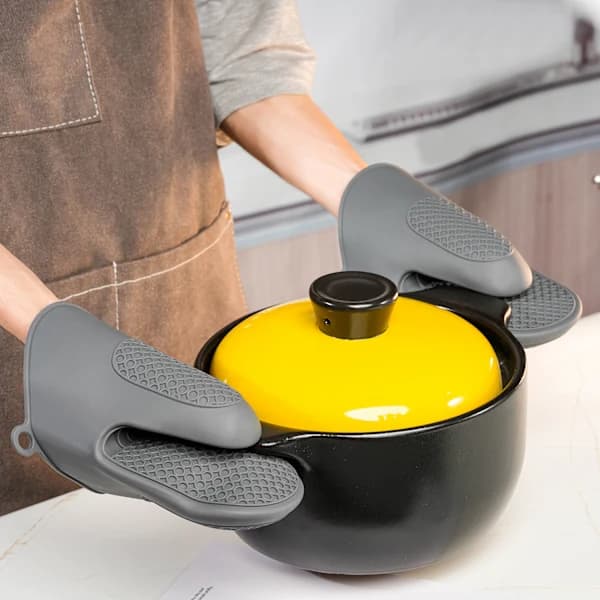 Silicone Pot Holders, Heat Resistant, Thickened Oven Mitts, Anti-Scalding, Kitchen Mitts, Pot Holder for Cooking, Baking, Grilling (Grey)