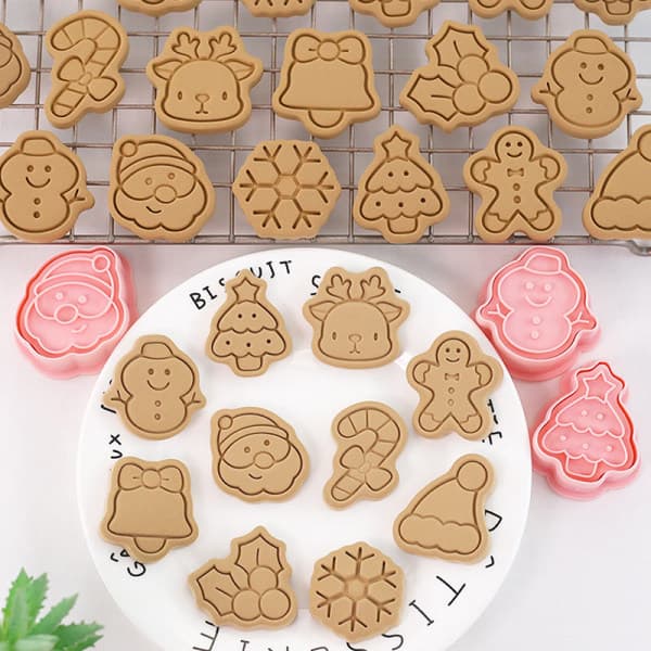 10 st Jul Pepparkaksformar Tecknad Tomte Snögubbe Träd Rensa Bisc