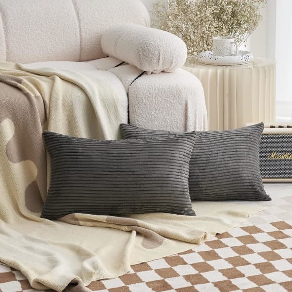 IC Pyntekudde 12 x 20 Manchester Lang Set med 2 Dekorative Puter til Sofa, 12 x 20 tommer, Mørkegrå