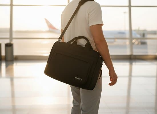 Udvidbar computertaske 15,6 tommer, under-sædet håndbagage rejsemappe med smart sleeve, 600D polyester, sort til forretningsrejser