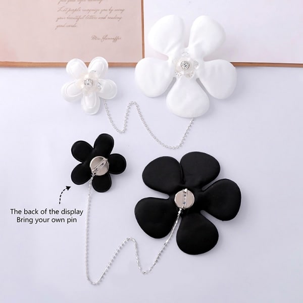 IC Kukka Rhinestone Ketju Brossi Rintaneula Merkit Brossi Vaatteet Musta