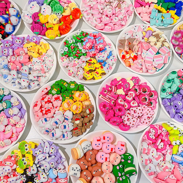 IC 10 kpl Kawaii-piirroshahmoja Hartsi Mix Litteät Takapuolen Tarvikkeet DIY Cr 09 10kpl
