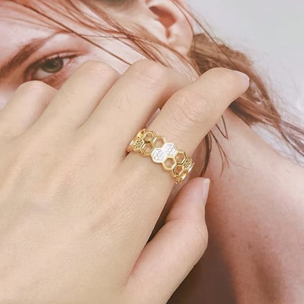 IC Cubic Zirconia Bee Honeycomb Ring Guldpläterad Öppen Förlovningsdeklaration Bröllop Stapling Finger Ring Justerbar Mode Diamant