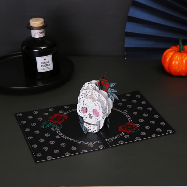 IC 3 Halloween Rose Skull 3D-kort Dark Trend 3D-paper Carving Hollow-kort