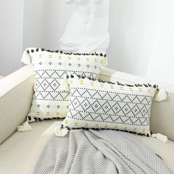 IC Boho Geometrisk Kuddfodral med fransar Tuftade vävda Dekorativa Kuddfodral för Soffan Sovrum Vardagsrum (Svart, 12\"x20\")