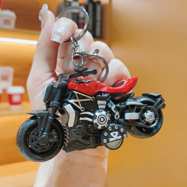 IC Creative Cool Mini Simulering Motorcykel Nøglering Tegneserie Nøgle C Sort