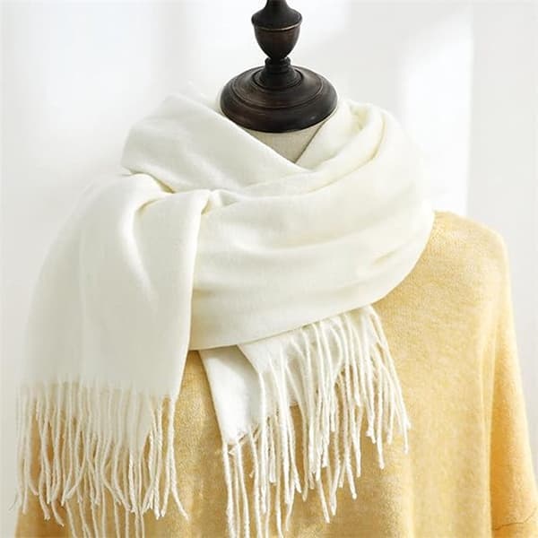 Damevevd skjerf, myk imitasjon av kashmirpolyester, lang bred frynset sjal for høst vinter, melkehvit, 70 x 200 cm White
