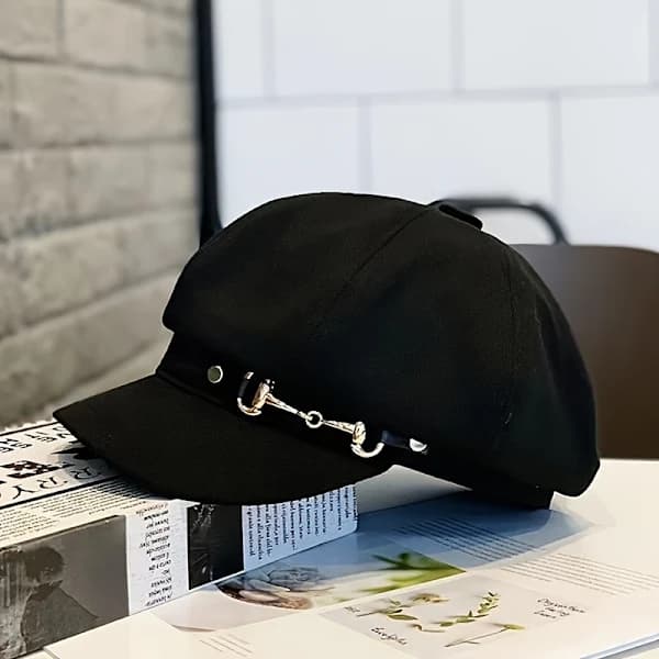 Two elegant black and white classic woven polyester berets, stylish engraving style, hand wash, featherless, exquisite craftsmanship 1pc 1个