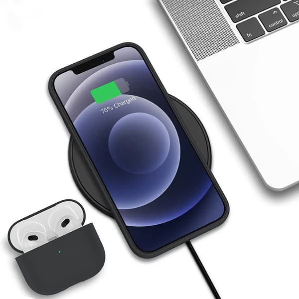 Rvelon Silicone Mobile Case for iPhone 12 and 12 Pro - Black Svart