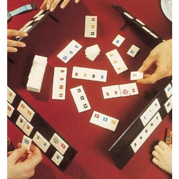 Rummyspel Rummy Brädspel för 2 till 4 spelare med påse