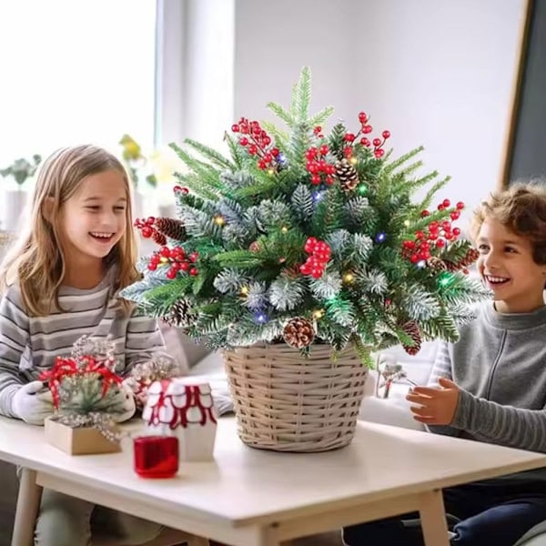 Kunstig juleurnefyld med lys, Foroplyste juletræer med kogler, røde bær, trefodsstativ og 50 LED-lys A