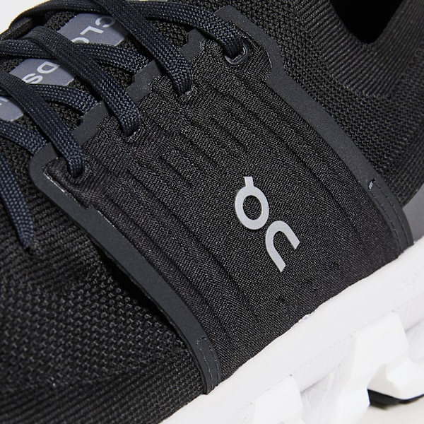 ON CLOUD 5 Herre Dame Komfortable Allround Slidstærke Skridsikre Letvægts Åndbare Stødabsorberende Low-top Sneakers Løbesko Black White 38