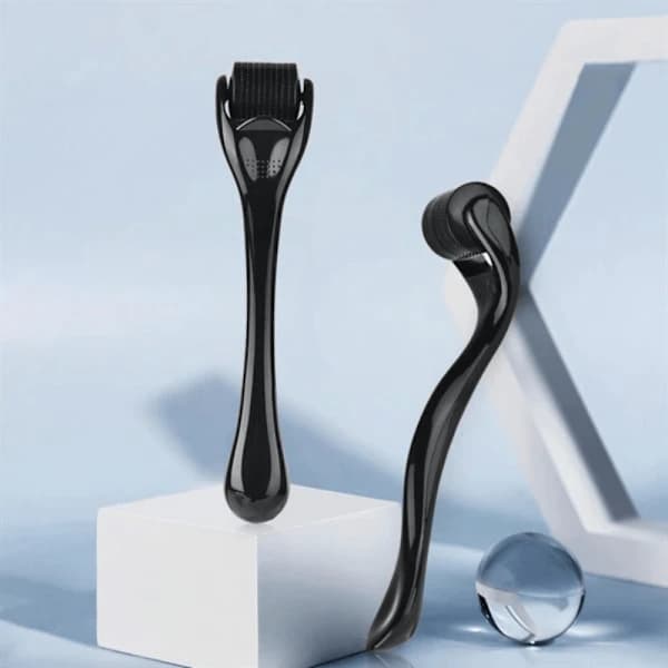 Derma Roller - Ansigtsruller med Mikronåle 0.75 mm Sort