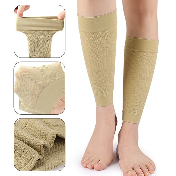 Kompresjonsleggermer forbedrer atletisk ytelse. Beige.