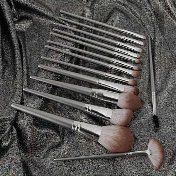 KOMPLET MAKEUPBØRSTESÆT - 14 MAKEUPBØRSTER