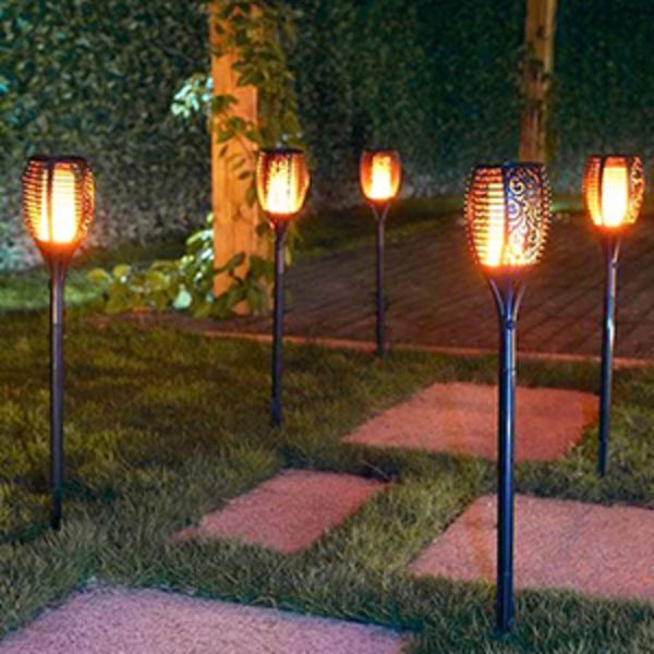 Vedenpitävä aurinkotulilamppu IP65 Puutarha soihtu Aurinkotulivalot Ulkokoriste Puutarhaan Terassille Polut (4 kpl)