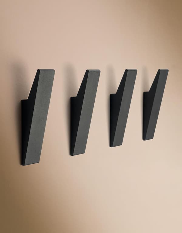 Hamburg Design Kleskroker | 4 stk | Svart | Veggmontert