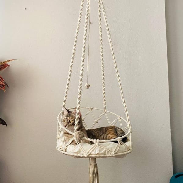 Vävd katthängmatta, hängande säng med krokar för avkoppling, väggmonterad modell, beige kudde ingår