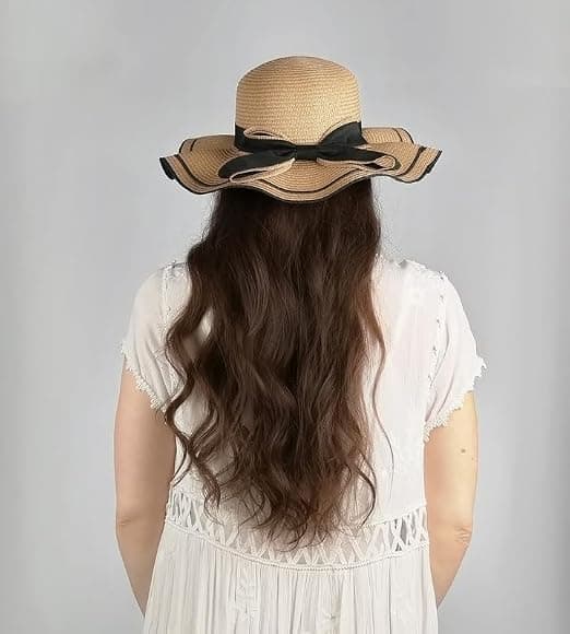 Dame sommerhatt, klassisk overdimensjonert stråhatt med flat brem, pyntet med en sløyfe