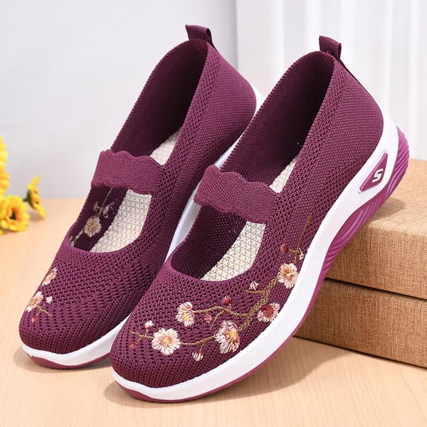 Fritidssko for kvinner med delikat brodert mønster – gave Purple 41