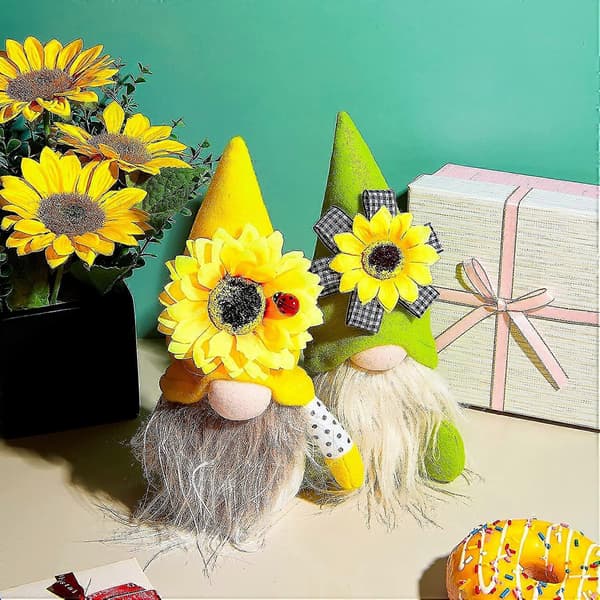 Set med 4 Solros Tomte Plysch Tomte Älv Dvärg Heminredning Vårhattar