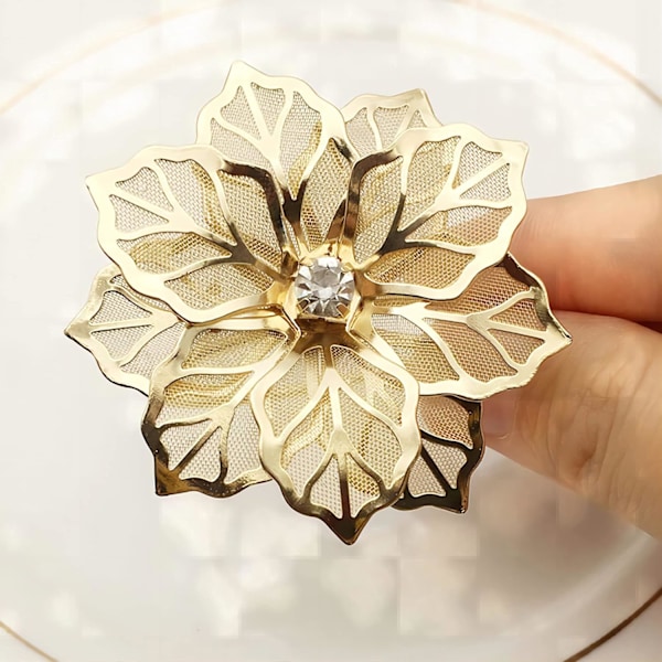 Blomster Servietringe Sæt med 6, Udhulet Blomster Servietholder Ornament Husholdnings Servietringe Sæt Rhinestone Servietringe (Guld)
