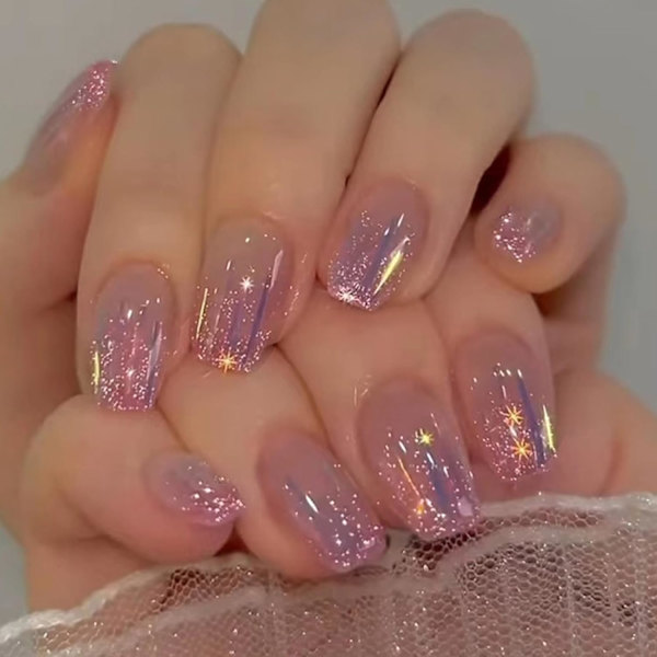 24 st False Naglar Korta Kvadratiska Franska Spets Rosa Lila Tryckta Naglar Aurora Meteor Design Falska Naglar Fulltäckande Akryl Limnaglar Kit