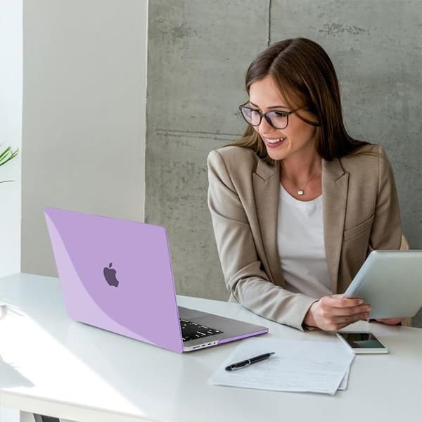 Skyddsskal - E.F.CONNECTION - för MacBook Air 13 - M5 M4 M3 M2 - Stötsäker - Lila Violett