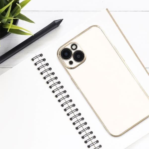 Skyddsskal - Lyxmode - för iPhone 13 - Mjuk TPU - Stötsäker - Guldskydd Vit