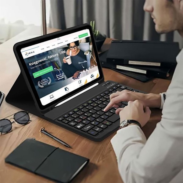 Coque Tangentbord för iPad A16 (11") / iPad 10 2022 (10,9" 10e Generation) Syntetiskt Läder med Bluetooth Tangentbord