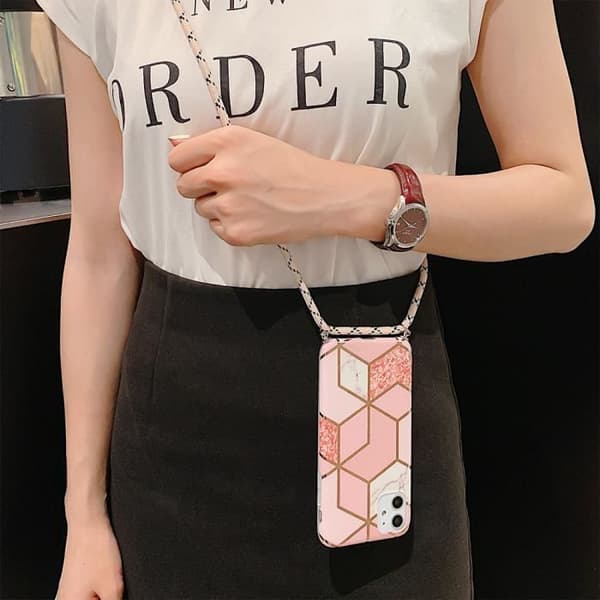 Coque Cordon - för iPhone 15 Pro - Förstärkt TPU - Repellerande - Rosa färg - Slitstark Rosa