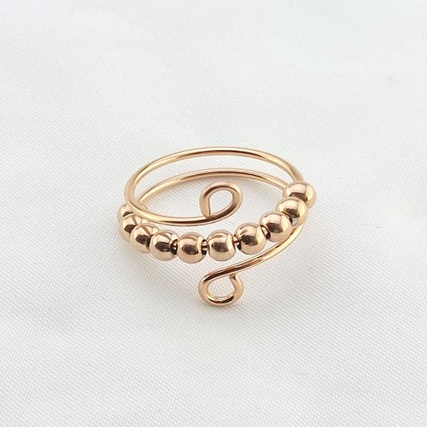 6 stk Fidget angstringer Justerbare ringer sett Justerbare ringer Fidget ringer Dameperlebånd, Stablebare
