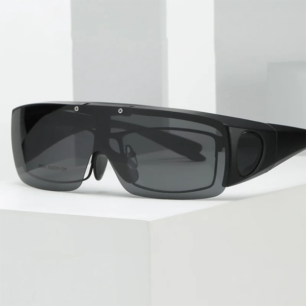 Ny polariserad lins för män Körning Fiske Solglasögon Cover För Myopia Glasögon Flip Polaroid Solglasögon Oculos De Sol Masculino black frame gray