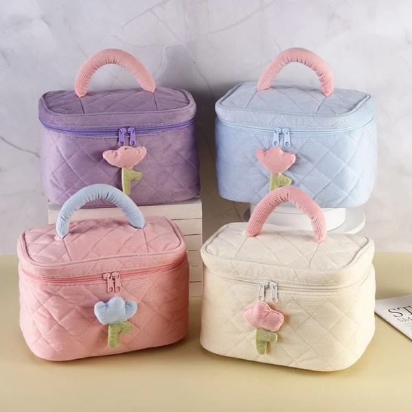 Mode Kvinnors Tulpan Blommor Påse Stor kapacitet Resekosmetikväska Manchester Dragkedja Bärbar förvaring Make Up Organizer Blue Wrist Bag