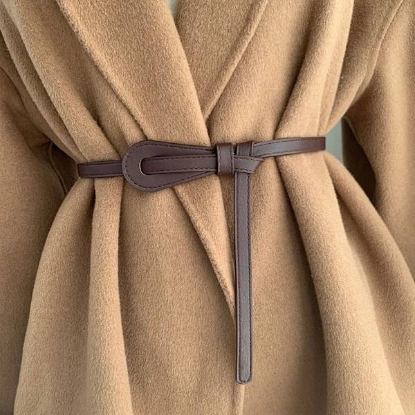 Ny enkel triangel metallspänne tunt bälte kvinnlig dam enfärgad PU-läder midjebälten smala remmar klänning kappa tillbehör Beige 2 Adjustable