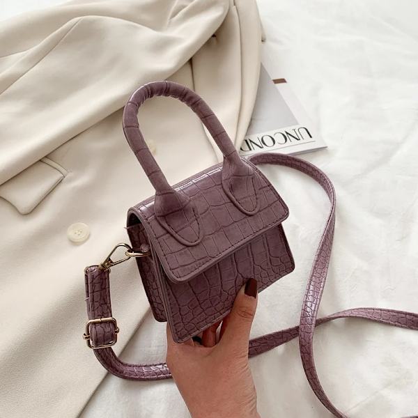 Mini tygväska Krokodilmönster Flip Messenger Crossbody-väska Enkel kvinnlig axelväska Liten fyrkantig damhandväska Ny Red-2