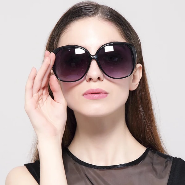 New Fashion Stora Solglasögon, Europeiska och amerikanska modeglasögon, Gatufotografering för kvinnor, Semestersolglasögon As shown in the figu(.151) Sunglasses(.151)
