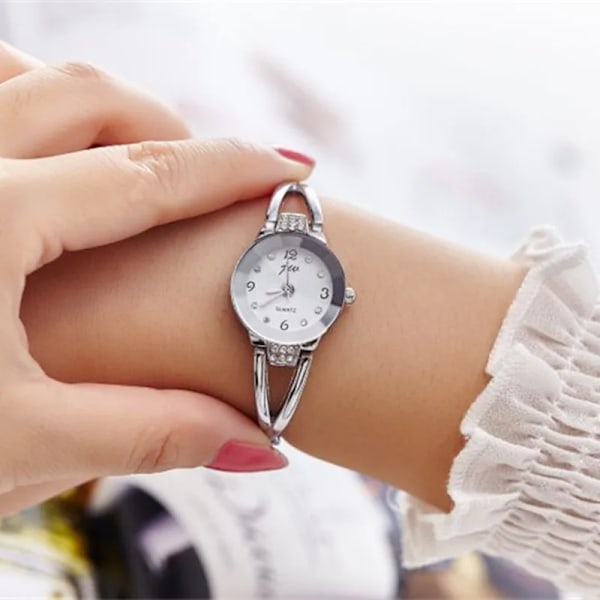 HOT rea Lyx Enkel Liten Rund Urtavla 3 färg Dam Klockor Dam Klockor 2018 Toppmärke Casual Quartz Watch Relogio Feminino klocka rose glod