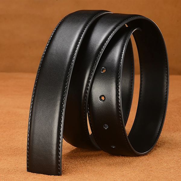 2,4 cm 2,8 cm 3,0 cm 3,2 cm 3,5 cm 3,8 cm Bälte i äkta läder Inget spännnål Spänne Midjerem Bälten Boby Utan spänne Herr Damer 2.4cm 1 piece 115CM
