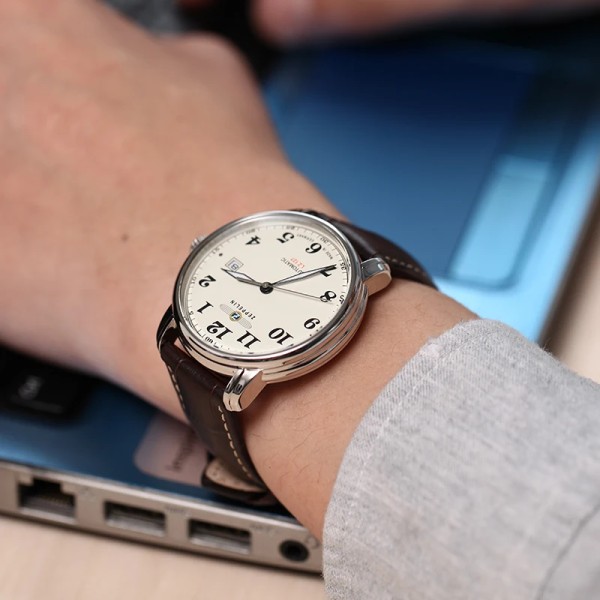 Zeppelin watch för män Top Märke Lyx Herr Quartz Armbandsur Andas Läderrem Vattentät Business Casual Watch white