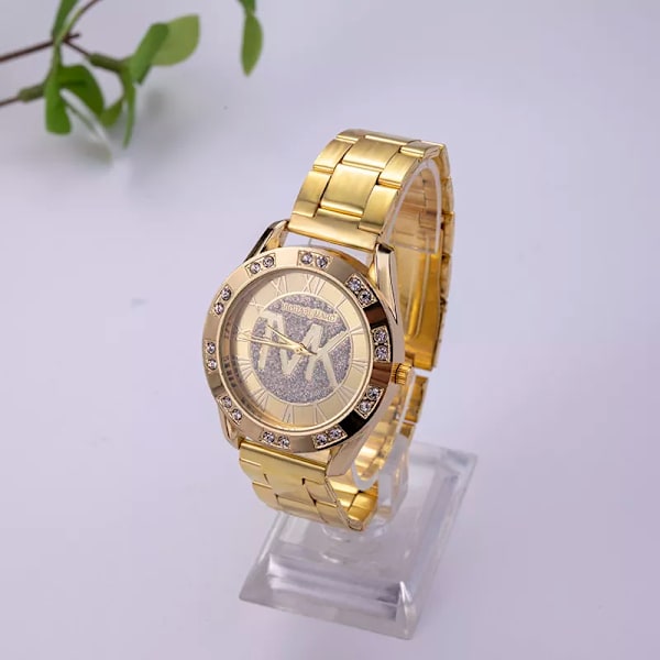 Lyx Watch 2022 Nytt toppmärke Mode Hög kvalitet Helt stål Kristall i rostfritt stål Quartz Bear Watch Present Reloj Mujer Type 2