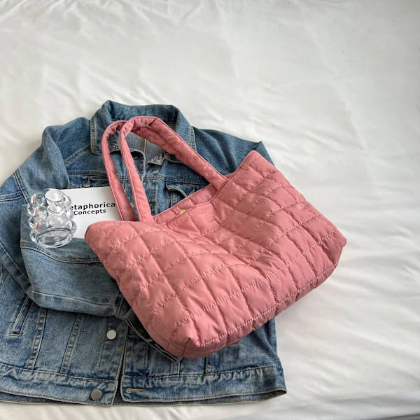 Stor kapacitet Vinter Axelväska Nya Solid Nylon Handväskor Bomull Casual Tygväskor För Kvinnor Mode Topp Handväska Pink 38x29x12cm