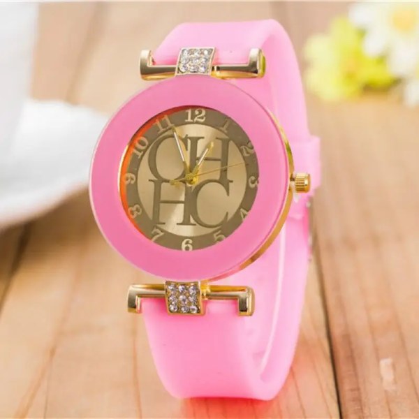 2022 Ny DQG Fashion Luxury Geneva Watch Crystal Quartz Watch Guld Silikon Watch Zegarek Damski B