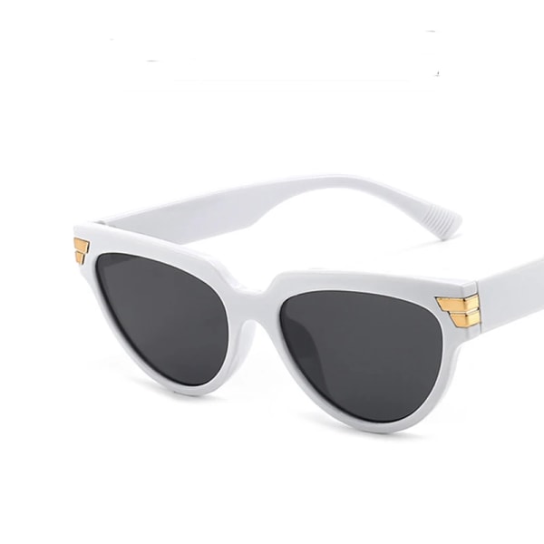 Nya Små rektangulära solglasögon Kvinnor Lyxmärke Klassiskt Cat Eye Lady Sexigt mode Solglasögon Skärmar För Kvinnor UV400 White gray As Picture