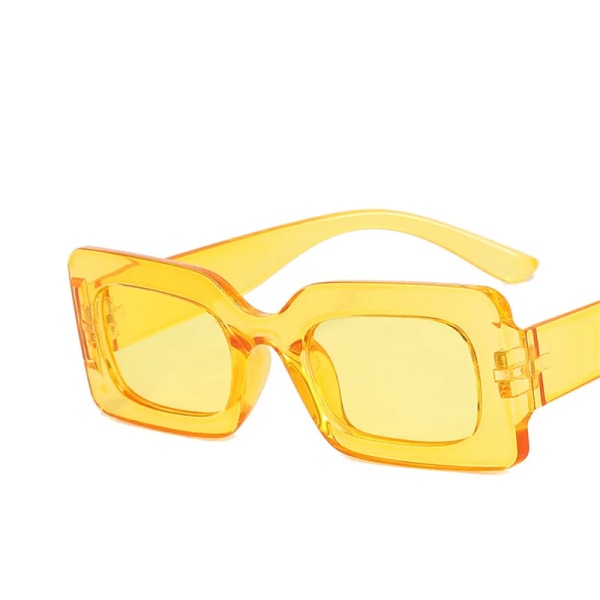 Mode Vintage Fyrkantiga Solglasögon Dam Gradient Tea Solglasögon Sommar Resa Retro Glasögon Män Oculos De Sol Feminino yellow with pouch and cloth